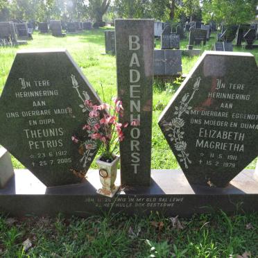 BADENHORST Theunis Petrus 1912-2005 &amp; Elizabeth Magrietha 1911-1979