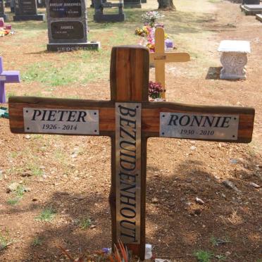 BEZUIDENHOUT Pieter 1926-2014 :: BEZUIDENHOUT Ronnie 1930-2010