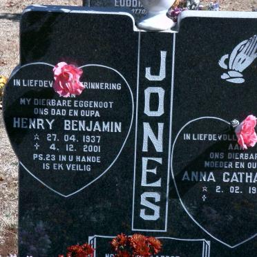 JONES Henry Benjamin 1937-2001 &amp; Anna Catharina 1940-