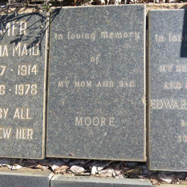 MOORE ?