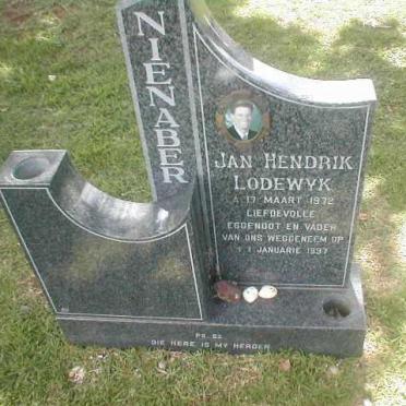 NIENABER Jan Hendrik Lodewyk 1972-1997