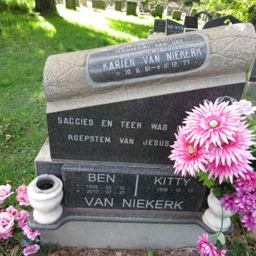 NIEKERK Ben, van 1938-2013 &amp; Kitty 1939- :: NIEKERK Karien van 1961-1977