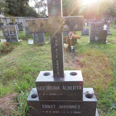 NEUHOFF Ernst Johannes 1942-2005 &amp; Gertruida Alberta 1942-