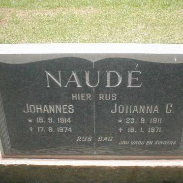 NAUDÉ Johannes 1914-1874 &amp; Johanna C. 1911-1971