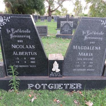 POTGIETER Nicolaas Albertus 1906-1980 &amp; Magdalena Maria EKSTEEN 1910-1982