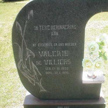 VILLIERS Valerie, de 1932-1970