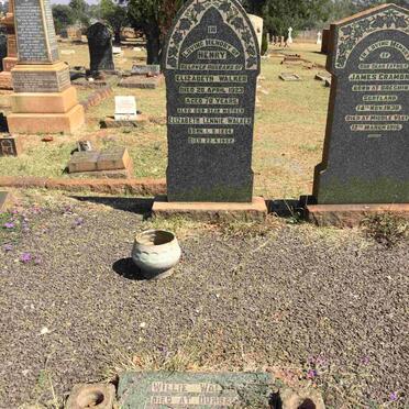 WALKER Henry -1923 &amp; Elizabeth Lennie 1854-1952 :: WALKER Willie