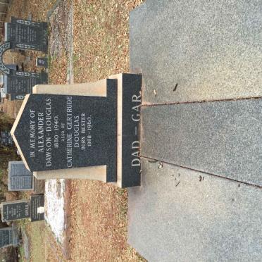 DOUGLAS Alexander Dawson 1880-1940 &amp; Catherine Gertrude BESTER 1888-1960