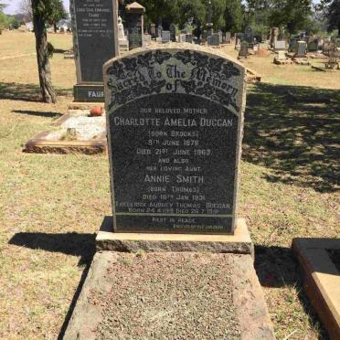 DUGGAN Charlotte Amelia nee BROOKS 1876-1963 :: SMITH Annie nee THOMAS -1931 :: DUGGAN Frederick Aubrey Thomas 1919-1991