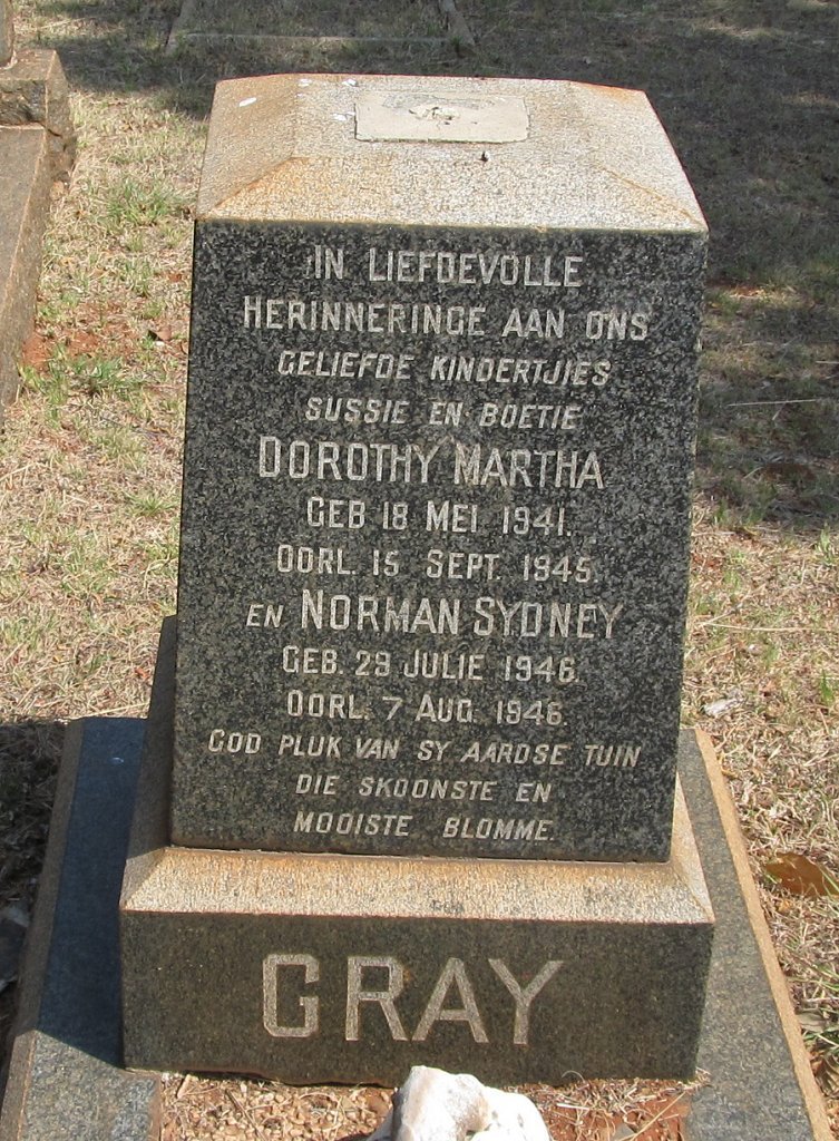 GRAY Dorothy Martha 1941-1945 :: GRAY Norman Sydney 1946-1946