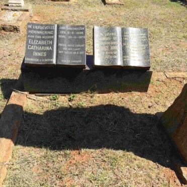 INNES :: VAN DER MERWE GRAVE 