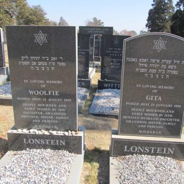 LONSTEIN Woolfie -2003 &amp; Gita -1998