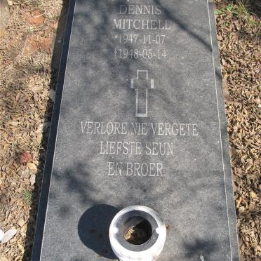 MITCHELL Dennis 1947-1948