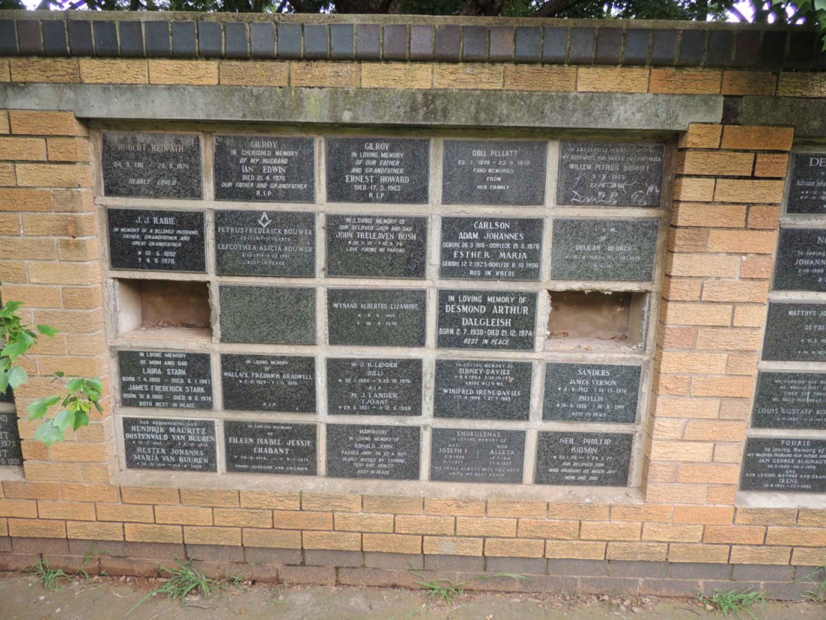 40. Memorial wall 