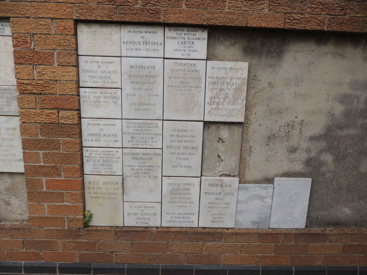 28. Memorial wall 