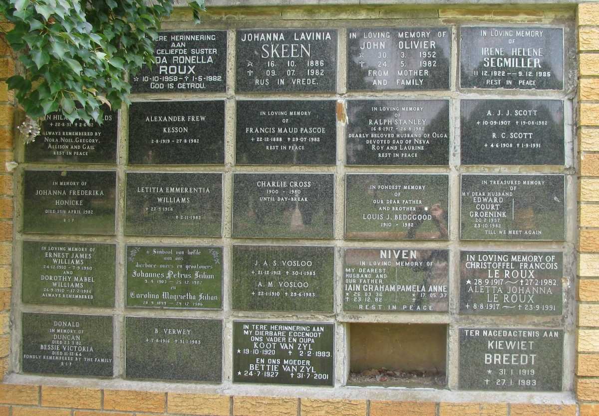 04. Memorial wall