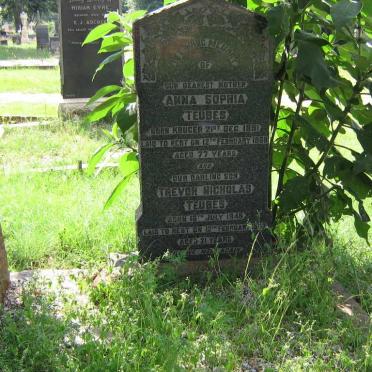 TEUBES Anna Sophia 1891-1968 :: TEUBES Trevor Nicholas  1945-1967