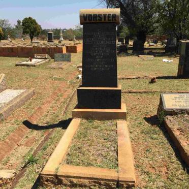 VORSTER Barend Johannes -1933 &amp; Barendina Jacoba DU RANDT -1928
