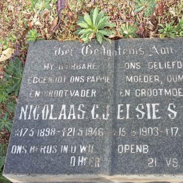 VUUREN Nicolaas G.J., van 1898-1946 &amp; Elsie S.D. 1903-1981