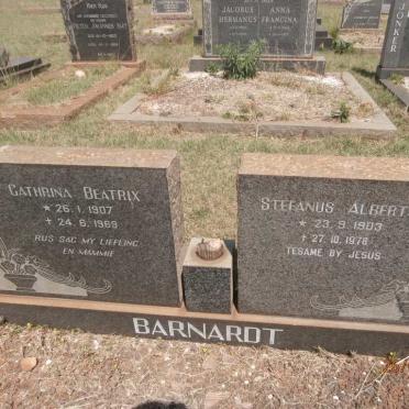 BARNARDT Stefanus Albertus 1903-1978 &amp; Cathrina Beatrix 1907-1969