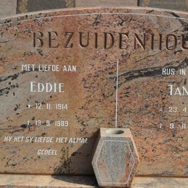 BEZUIDENHOUT Eddie 1914-1989 &amp; Tanna 1924-1991