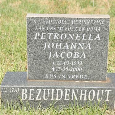 BEZUIDENHOUT Petronella Johanna Jacoba 1939-2000