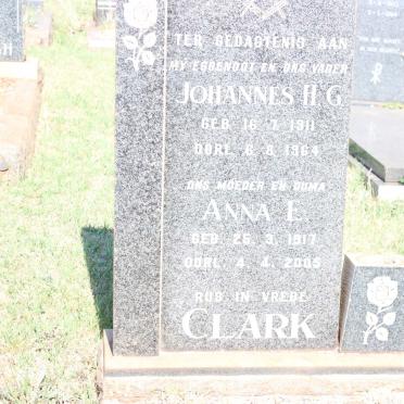CLARK Johannes A.G. 1911-1964 &amp; Anna E. 1917-2005