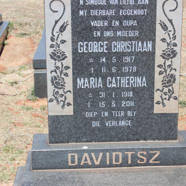 DAVIDTSZ George Christiaan 1917-1978 &amp; Maria Catherina 1918-2011