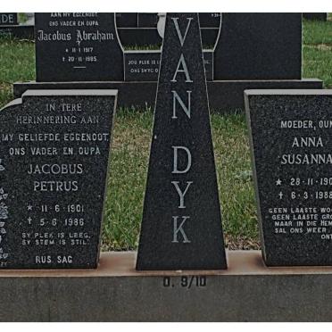 DYK Jacobus Petrus, van 1901-1986 &amp; Anna Susanna 1906-1988