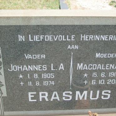 ERASMUS Johannes L.A. 1905-1974 &amp; Magdalena J. 1916-2003