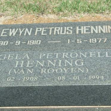 HENNING Alewyn Petrus 1910-1977 &amp; Engela Petronella VAN ROOYEN 1908-1994