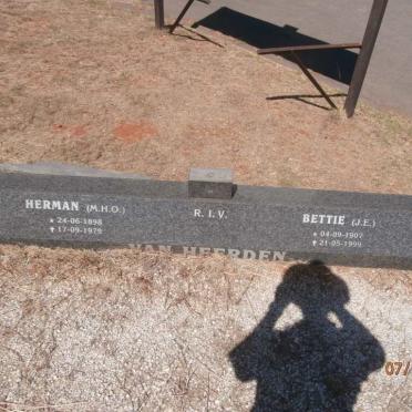 HEERDEN M.H.O., van 1898-1979 &amp; J.E. 1907-1999
