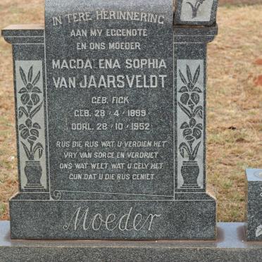 JAARSVELDT Jan Wilhelmus, van 1893-1959 &amp; Magdalena Sophia FICK 1899-1952