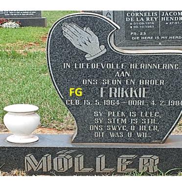MÖLLER F.G. Frikkie 1964-1984