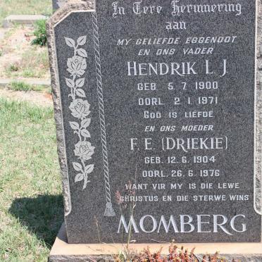 MOMBERG Hendrik L.J. 1900-1971 &amp; F.E. 1904-1976