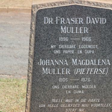 MULLER Fraser David 1896-1966 &amp; Johanna Magdalena PIETERSE 1905-1976