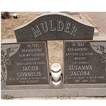 MULDER Jacob Cornelis 1906-1981 &amp; Susanna Jacoba 1908-1986