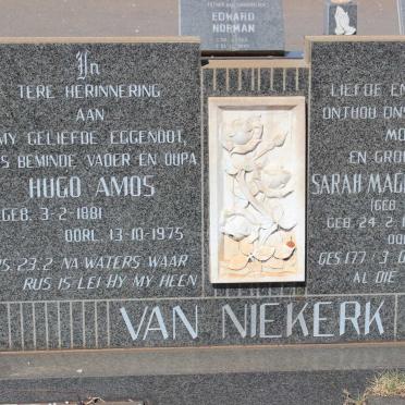 NIEKERK Hugo Amos, van 1881-1975 &amp; Sarah Magrietha Anna BURGER 1897-1984