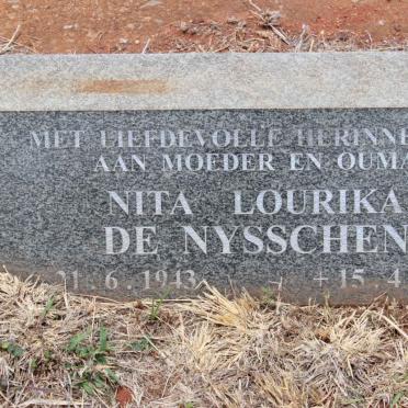 NYSSCHEN Nita Lourika, de 1943-1989