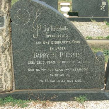 OOSTHUIZEN James 1924-1972 :: DU PLESSIS Barry 1949-1967