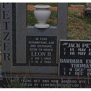 PETZER Jack 1940-2009 &amp; Barbara Eunice THOMAS 1945-2004 :: PETZER Leon H. 1968-1989