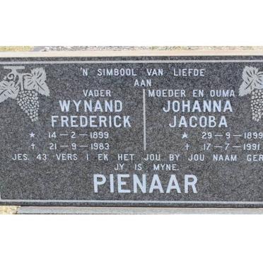PIENAAR Wynand Frederick 1899-1083 &amp; Johanna Jacoba 1899-1991