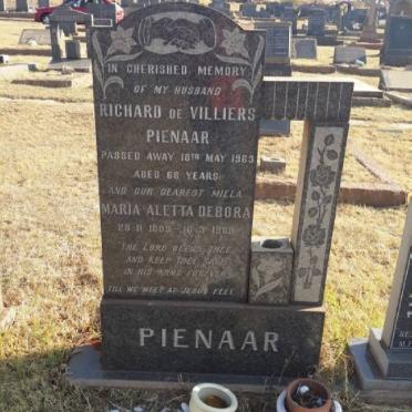 PIENAAR Richard de Villiers -1963 &amp; Maria Aletta Debora 1899-19??