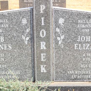 PIOREK Johanna Elizabeth 1932-1999