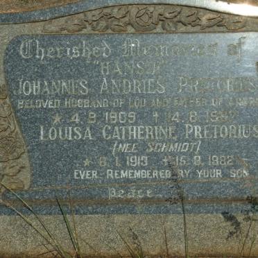PRETORIUS Johannes Andries 1909-1967 &amp; Louisa Catharina SCHMIDT 1913-1982