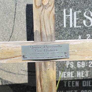 RENSBURG Melck, van 1926-2000 &amp; Hester Petronella VAN NIEKERK 1934-2020 _2