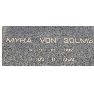 SOLMS Myra, von 1932-1986