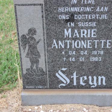 STEYN Marie Antionette 1979-1983