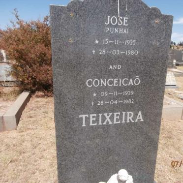 TEIXEIRA José 1925-1980 &amp; Conseicaõ 1929-1982