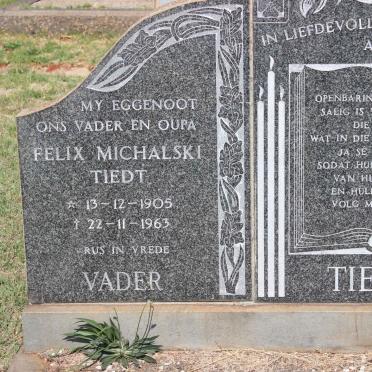 TIEDT Felix Michalski 1905-1963 &amp; Jacoba Adriana Hendrika BOTHA 1918-1991
